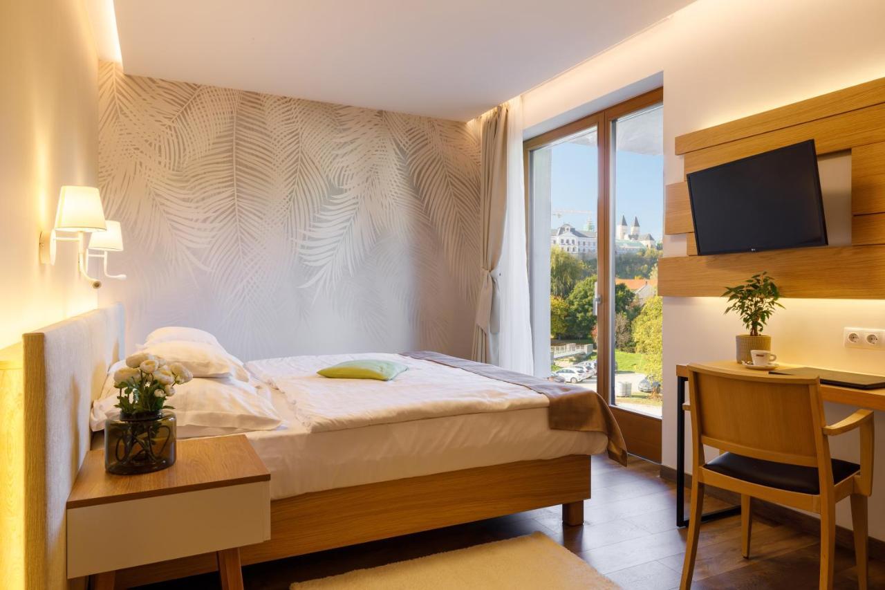 Hotel Historia Malomkert Veszprém Dış mekan fotoğraf