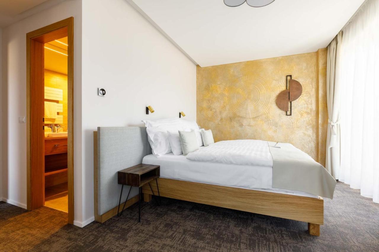Hotel Historia Malomkert Veszprém Dış mekan fotoğraf