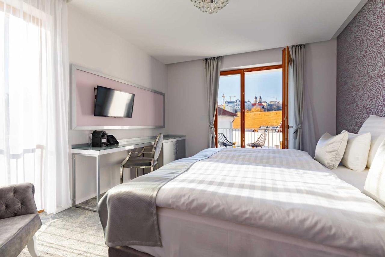 Hotel Historia Malomkert Veszprém Dış mekan fotoğraf