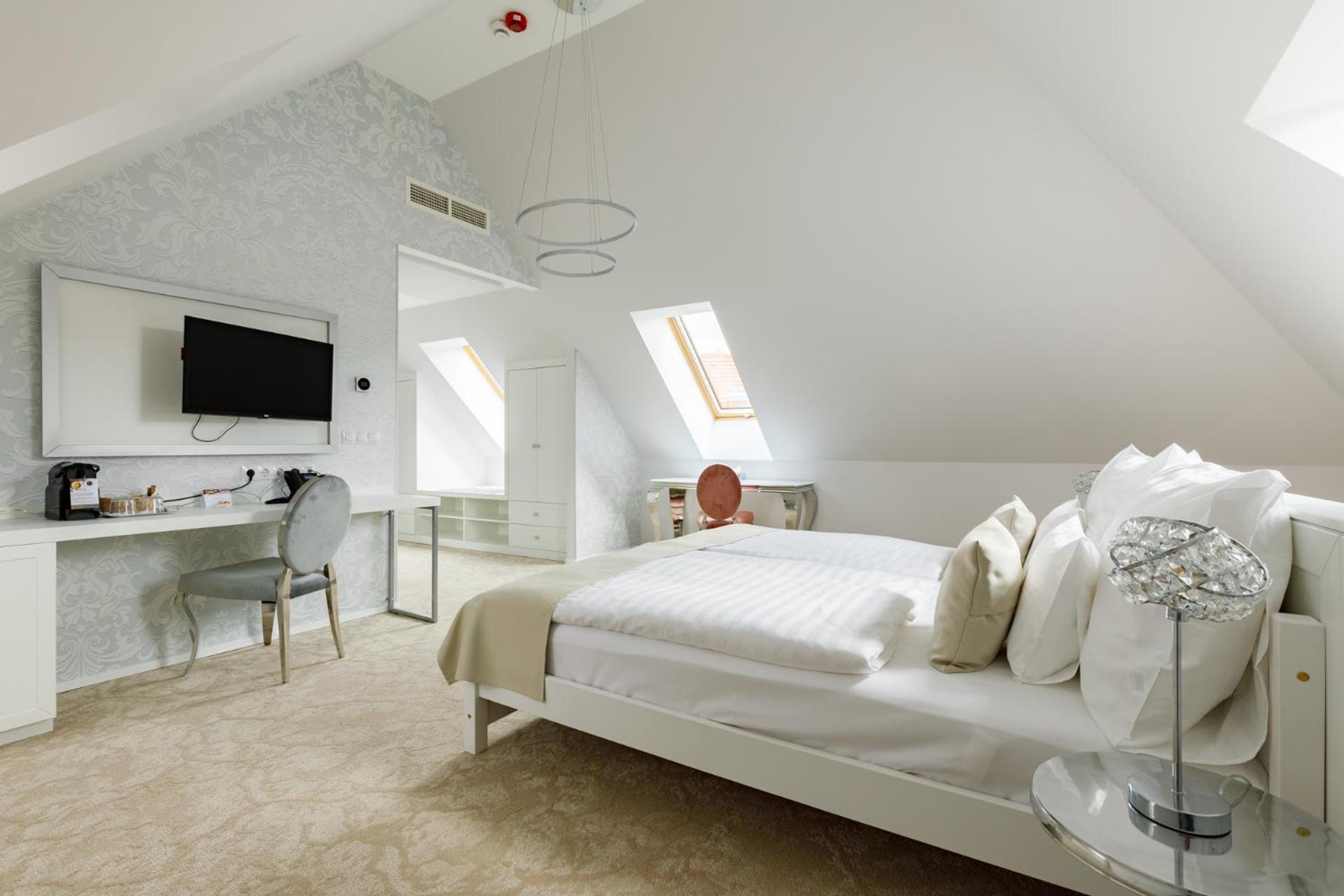 Hotel Historia Malomkert Veszprém Dış mekan fotoğraf